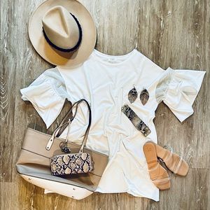 Umgee creamy white mini dress 🎉HP 8/14🎉